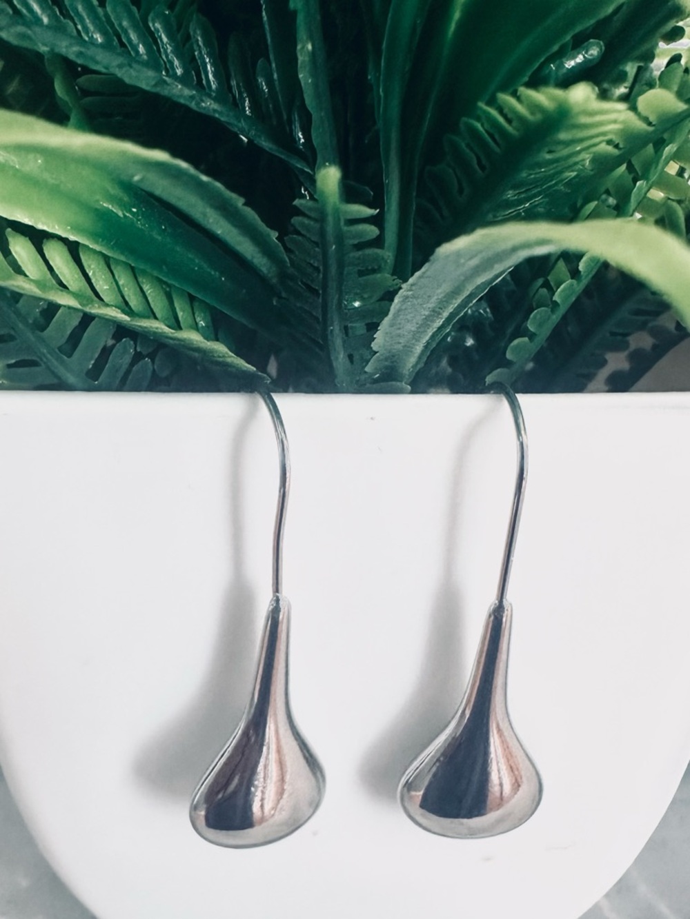 Polished Teardrop Silver Dangle Earrings High Shine New